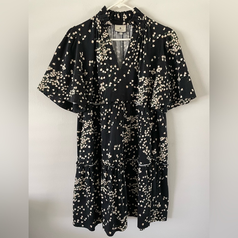 TUCKERNUCK Floral Crawford Dress Size XL Black Cream Ruffled